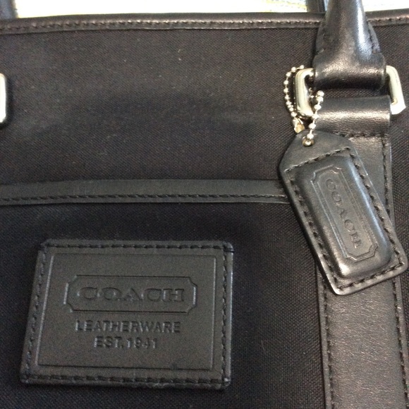 Coach tote - Picture 3 of 7